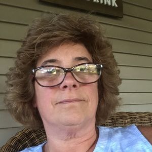 Meet your Posher, Bobbi